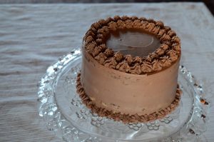 Torte mit Schokolade und Mandarinen